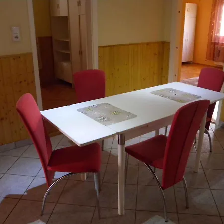 Holiday Balatonboglar/balaton 27819 Prázdninový dům *