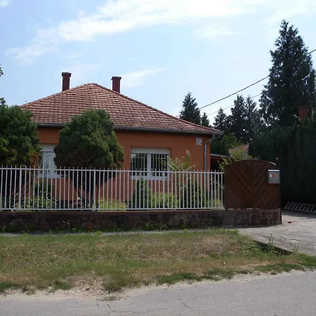 Holiday Balatonboglar/balaton 27819 *