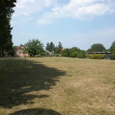 בית נופש Holiday Balatonboglar/balaton 27819 *